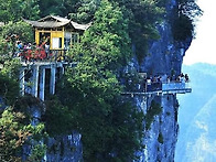 정부 어려운경재 기업들 ..