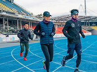 2025년.11월.22. (토)..