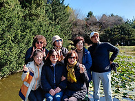 인자하신어머니 Cu. 야외행..