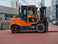 두산 3.5톤 지게차 13년..