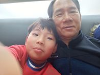 손주와 함께