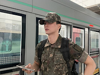 훈련 잘 마치고 ..