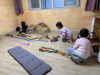 수수팥떡과 멸치주먹밥 /..