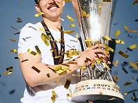 [UEFA] 손흥민과 ..