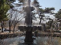 중앙탑 막국수집의 인공 ..