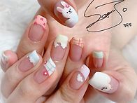 귀여운 네일아트 ..