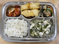 8월 27일 목요일 ..