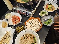 야식 먹고왔어요