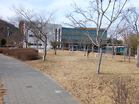 여기서 독서중입니다