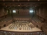 빈 무대도 연주가 들리는 ..