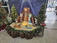 병원 로비에 디스플레이된..