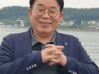 못(김해인 시인)