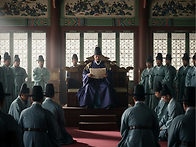 누가 성인(聖人)의 옆자리..