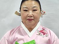 유정근