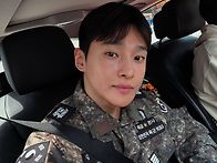 성리님 인스타에 제대사진..