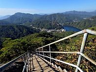 명성산