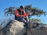 11/08/2025, Robert..