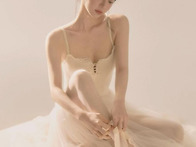 토슈즈를 신으며 ^^