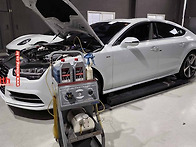 아우디 A7 2.0TFSI 엔진..