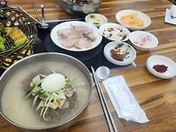 더우니까