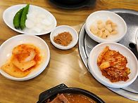 가야등뼈와 오터래빗하우스