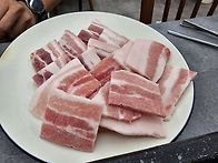 신암동 삼거리식육식당