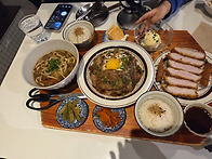 저녁 먹으러 나왔어요~~^..