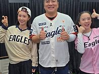 251017 권유리 공식 인스..