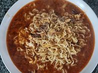 칼칼한 라면 먹어요