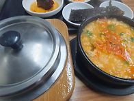 [범천동]모든메뉴에 솥밥이..