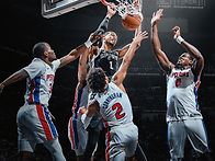 오늘 San Antonio Sp..