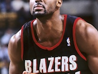 아버지가 뛰던 팀에서 뛰고..