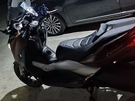 xmax300