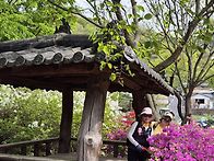 월여산