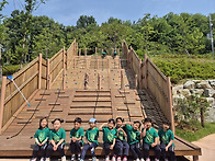 25-5월 신음동 공원에 다..