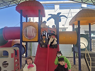 26-03월 놀이터에서 놀았..