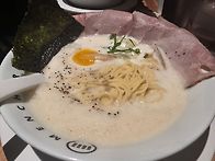 신사역 가로수길, 멘츠루 ..