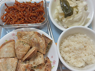 이야 날씨 뜨겁네요 점심!..
