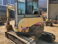 얀마vio55 고무트랙 2008년 팝니다.