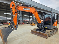 두산 디벨론 DX85R-7 2023년식 저가동 코..