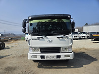 현대 메가트럭 5톤 6M25..