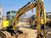 얀마vio55 고무트랙 2008년 팝니다.