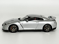 1/24 NISSAN GT-R(R35)