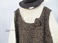 헤링본 민소매 레..