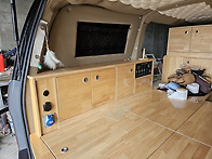 스타렉스 캠핑카에..