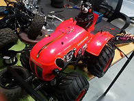 조카놈 차 만들어 주었습니..