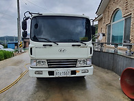 4.5톤 메가트럭 ..