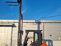 두산 빨갱이 2.5톤 3단마..