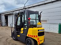 두산 2.5톤 디젤중고지게차..