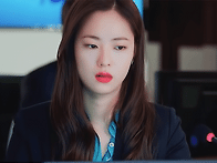 배우 전여빈